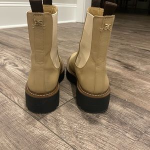 Sam Edelman Chelsea Boots